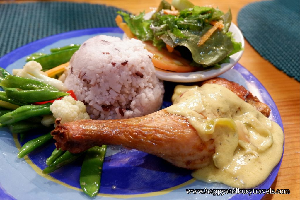 log cabin restaurant - Happy and Busy Travels to Sagada