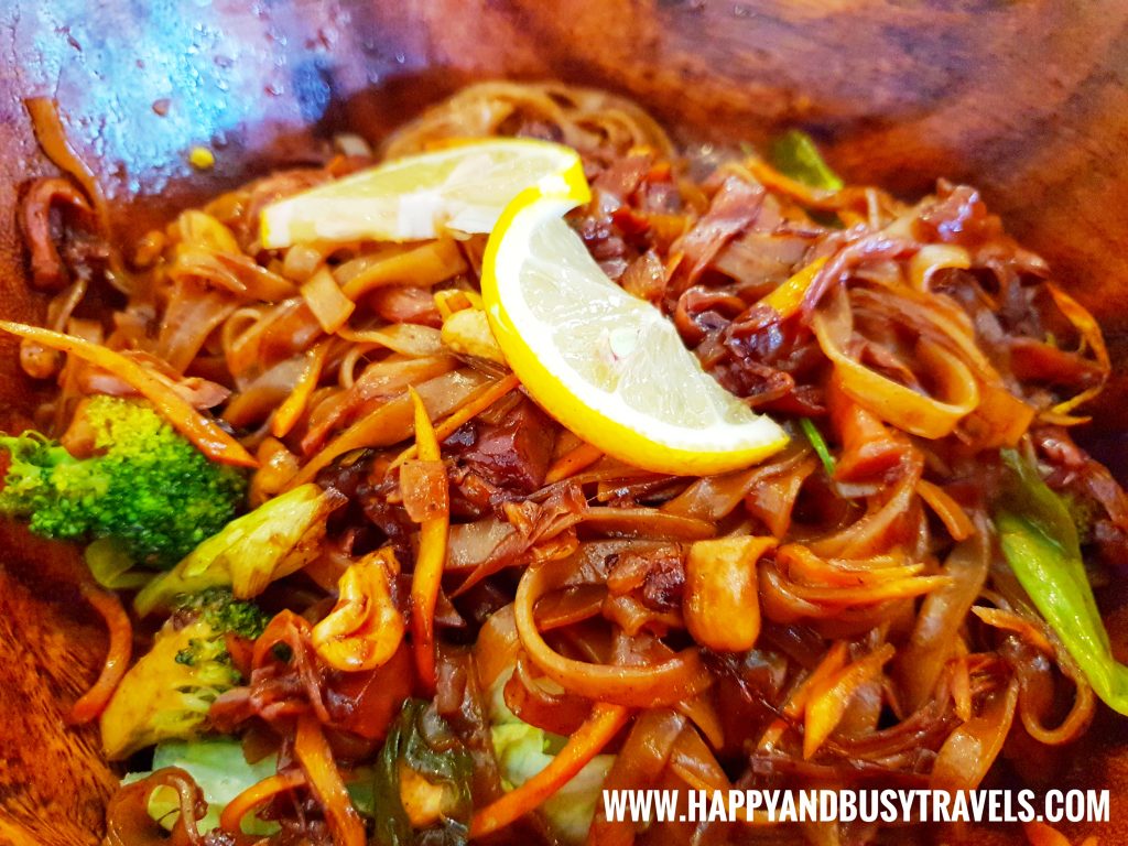 Shaka Restaurant Bohol Pad Thai with Tamarind Jackfruit