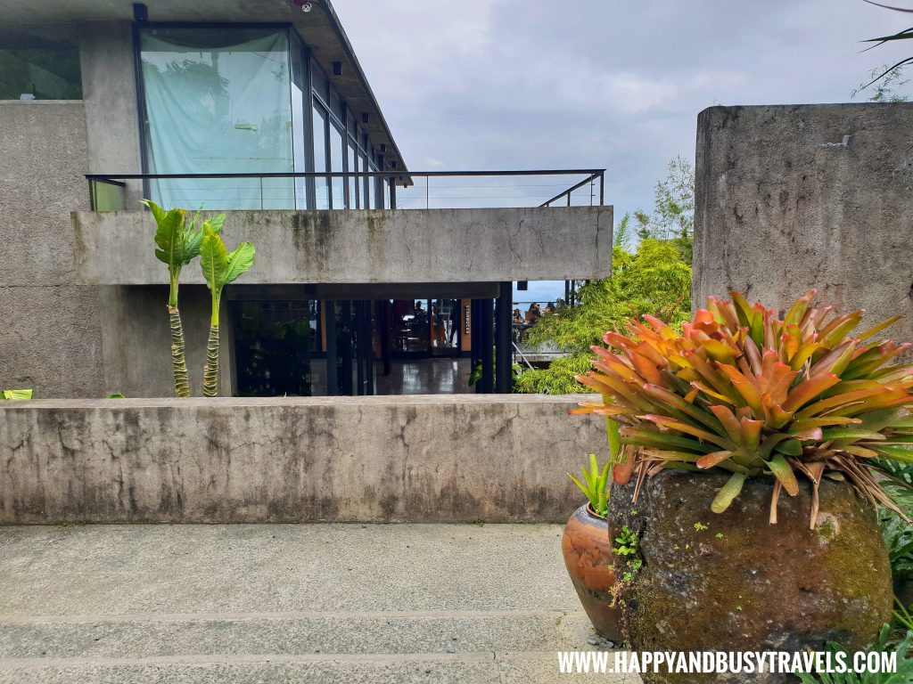 Starbucks Domicillo Tagaytay Review of Happy and Busy Travels