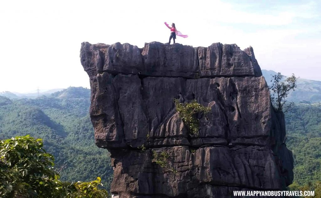 Tourist Spots in Tanay Rizal - Nagpatong Rock Formation 