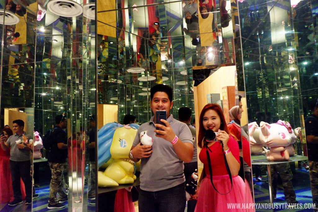 room full of mirrors in Hello Kitty in Oz the lost chapter Hello Kitty Town Puteri Harbour Johor Malaysia Happy and Busy Travels