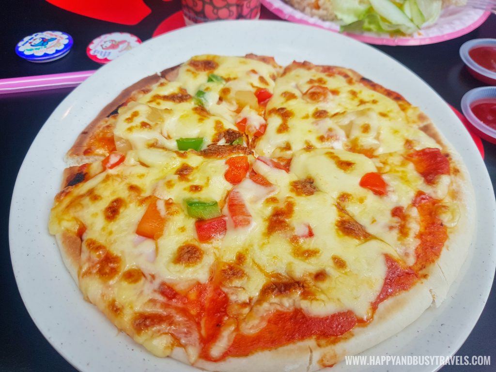 pizza in Red Bow Cafe Hello Kitty Town Puteri Harbour Johor Malaysia Happy and Busy Travels