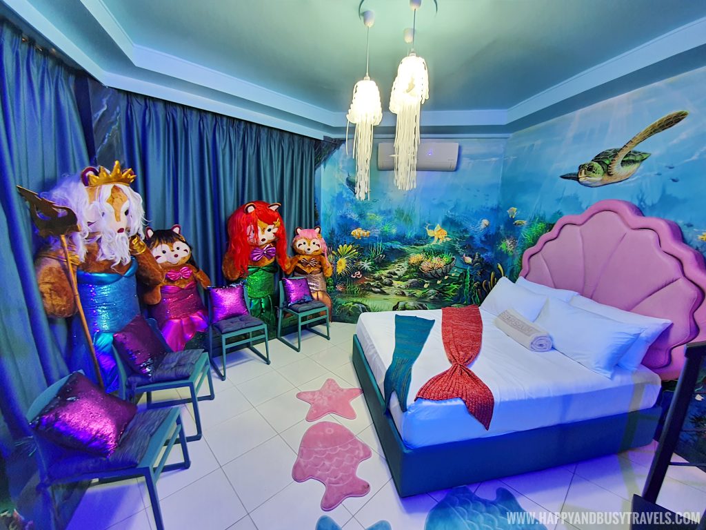 Atlantis room Bearseum Suites Hotel in Tagaytay Happy and Busy Travels review