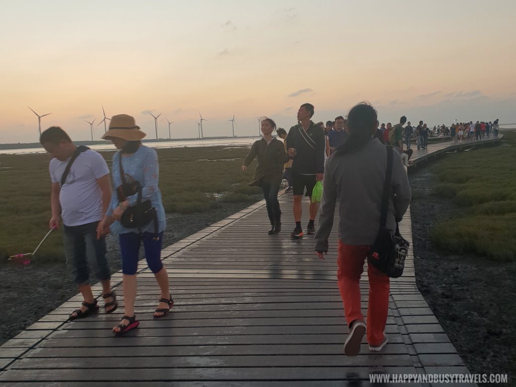Gaomei Wetlands 高美溼地 Taichung - Happy and Busy Travels to Taiwan