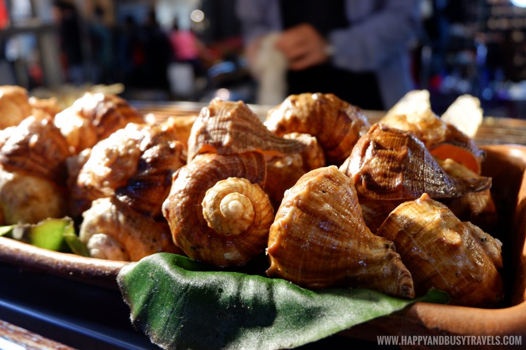 Raohe Night Market - Happy and Busy Travels to Taiwan