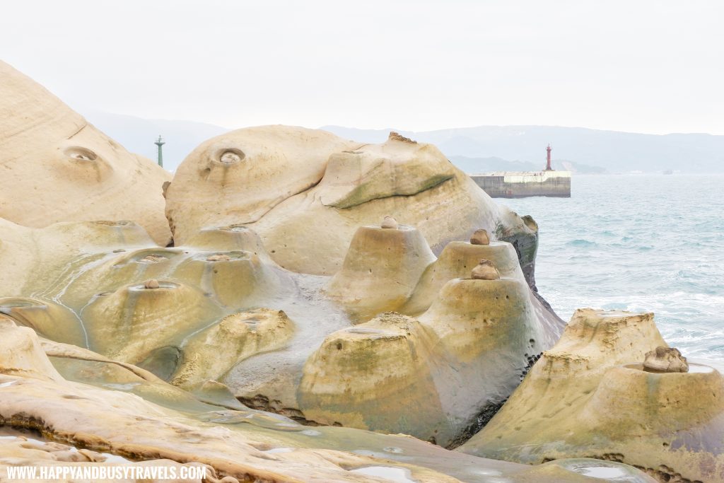 Candle Rock Carp Rock Yehliu Geopark 野柳地質公園 - Happy and Busy Travels to Taiwan