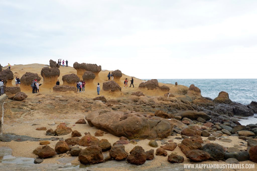 Mushroom Rock Yehliu Geopark 野柳地質公園 - Happy and Busy Travels to Taiwan