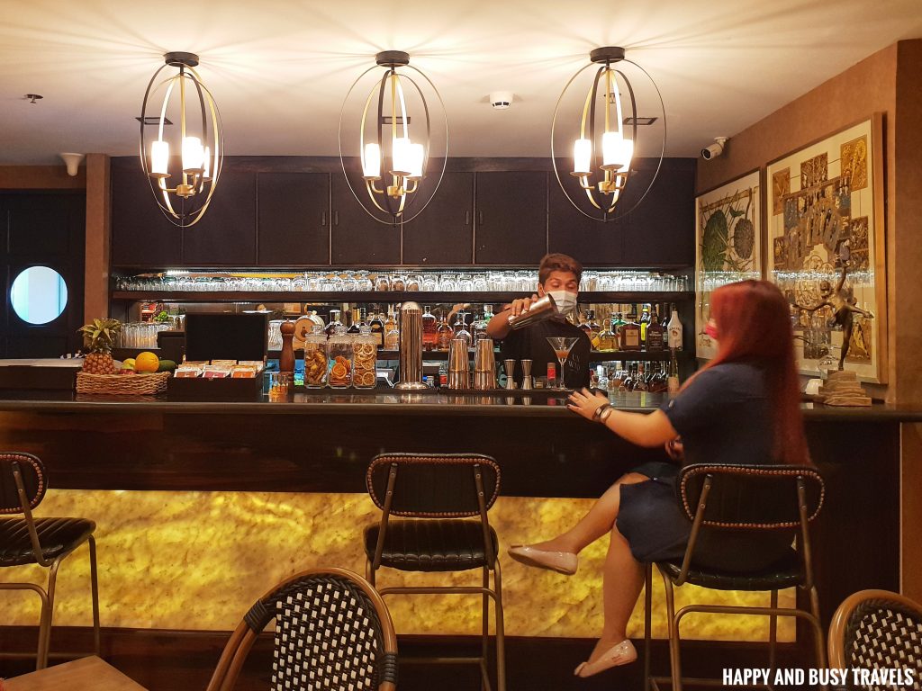 Lobby bar Unwnd Lux Hostel Poblacion Makati - Happy and Busy Travels review