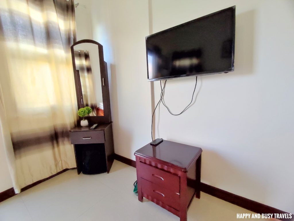 deluxe room Mountain View Garden Inn - Where to stay in Coron Palawan - Happy and Busy Travels