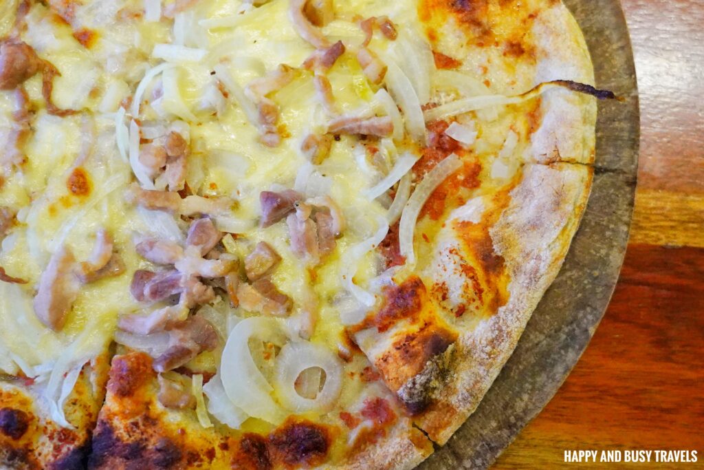 pizza La Vie in the Sky - Restaurant Cebu - Happy and Busy Travels