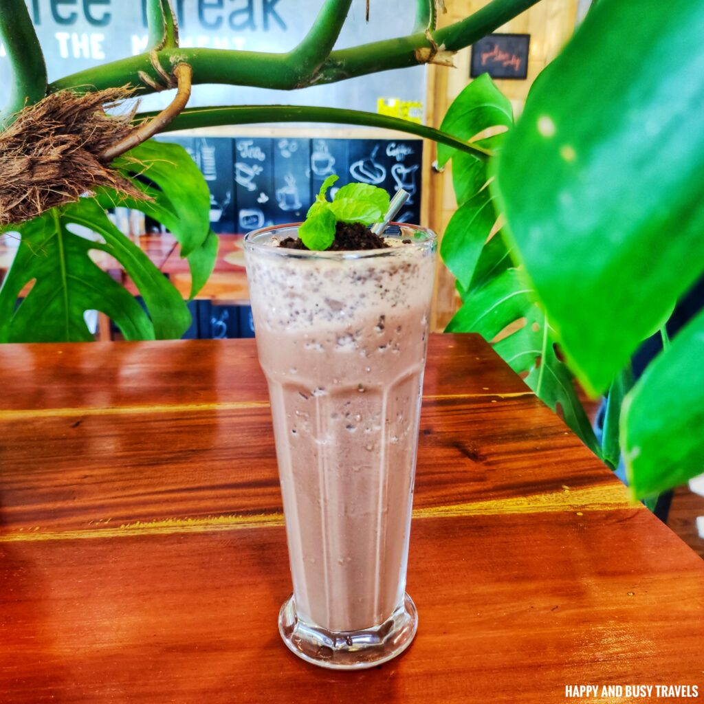 Chocolate Mint Milkshake The Avenue Cafe Bar and Restaurant - Happy and Busy Travels to Puerto Princessa Palawan Where to eat