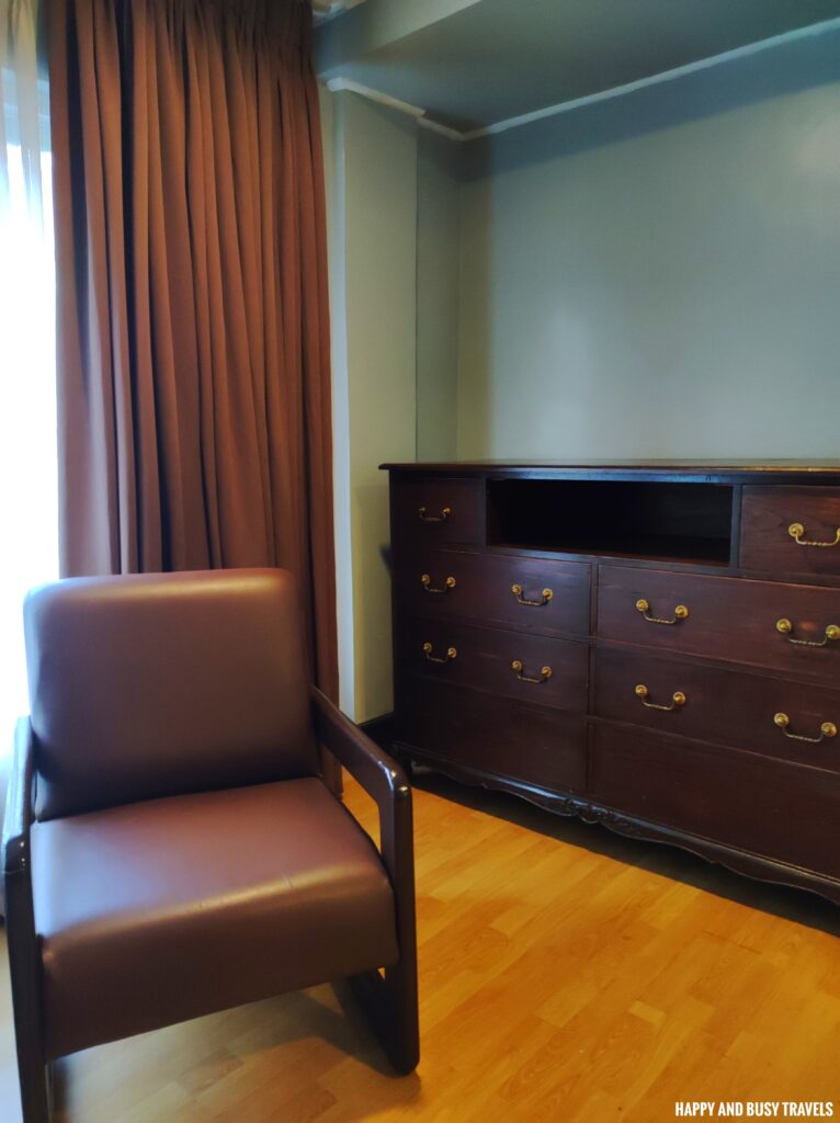 deluxe king room cabinet chair Arzo Hotel Manila - Where to stay in Paco Manila - Happy and Busy Travels