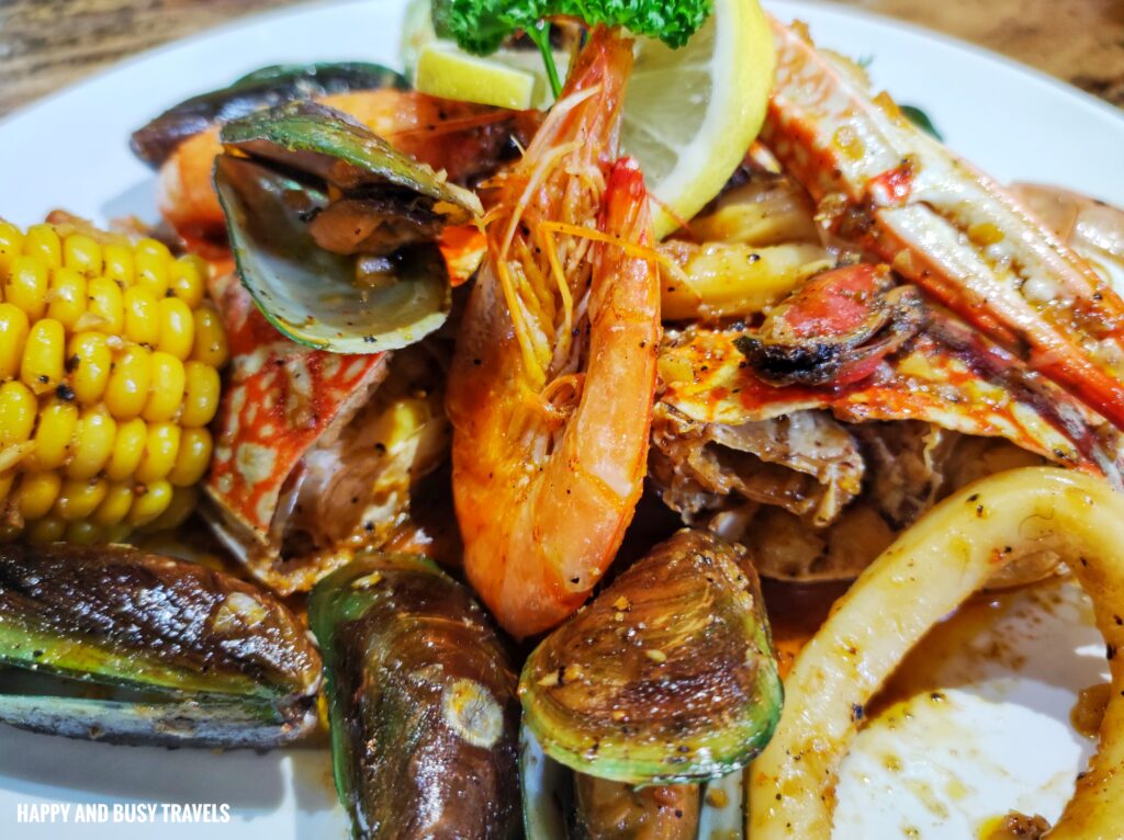 seafood boil Ka Rey Seafood Restaurant - Where to eat Tagaytay party tray - Happy and Busy Travels