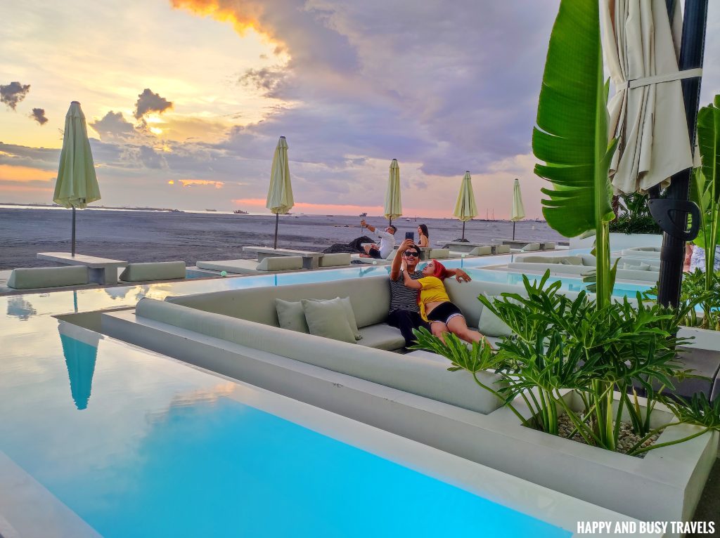 beach club Lime Resort Manila - Where to stay hotel resort in manila - Happy and Busy Travels