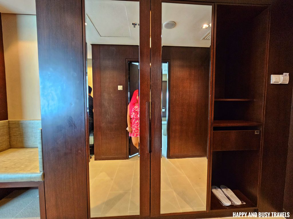 Grandis Hotels and Resorts 5 - Deluxe studio sea view room cabinet Where to stay in Kota Kinabalu Sabah Malaysia near airport mall shopping - Happy and Busy Travels