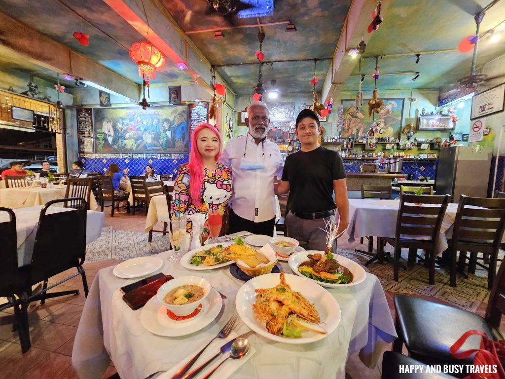 Raja Sagaran director Brass Monkey Cafe and Bar - Where to eat Kota Kianablu Sabah Malaysia - Happy and Busy Travels