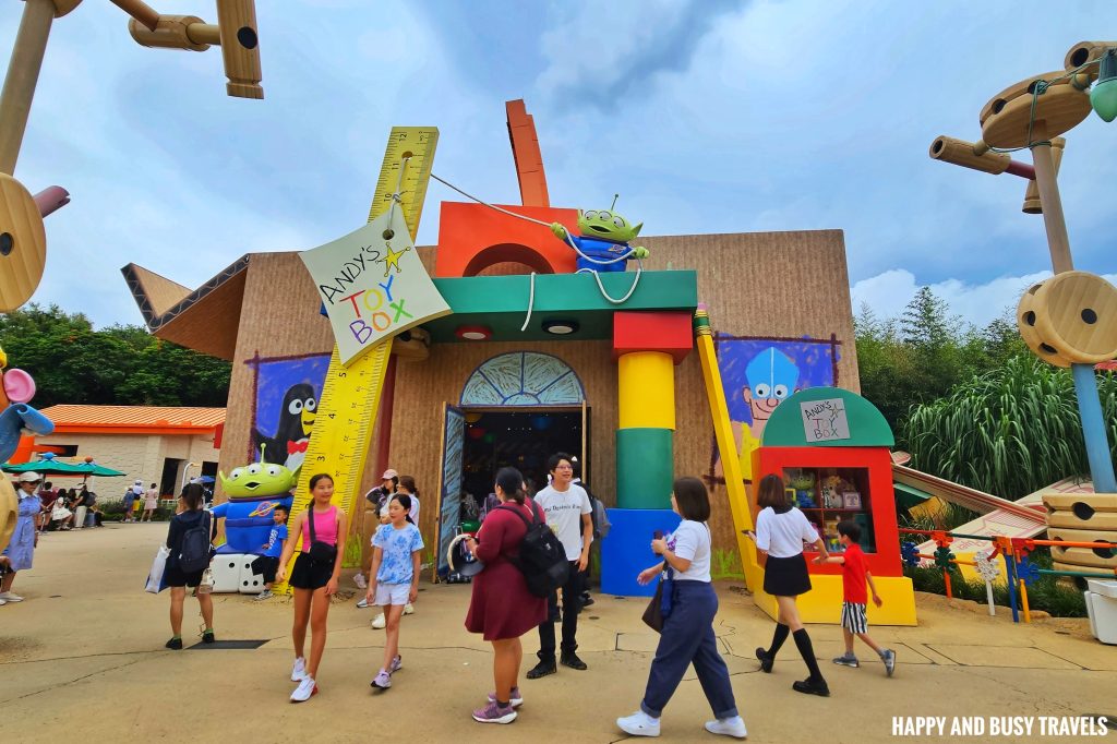 Hong Kong Disneyland Resort 37 - Andy's Gift Shop Toy Story Land tips FAQs where to buy tickets Klook - Happy and Busy Travels