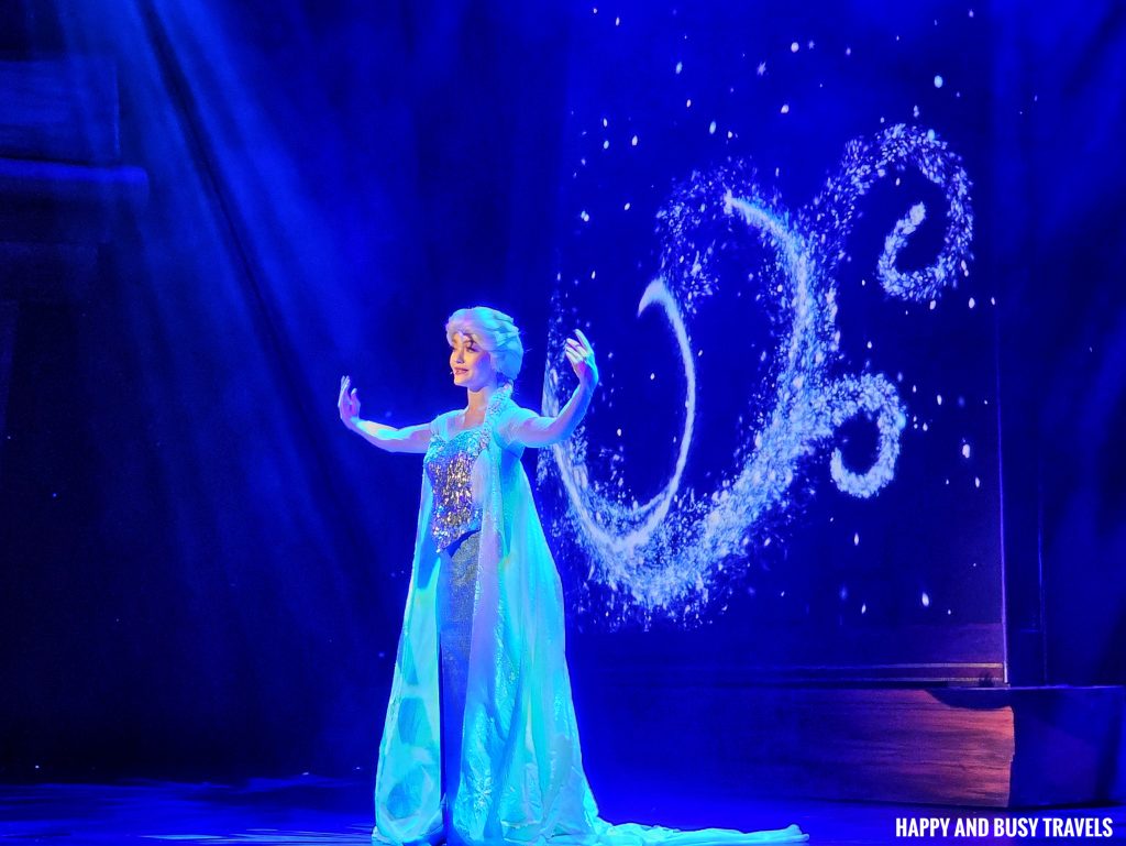 Mickey and the Wonderous Book Hong Kong Disneyland Resort 83 - Elsa frozen Storybook theater - tips FAQs where to buy tickets Klook - Happy and Busy Travels