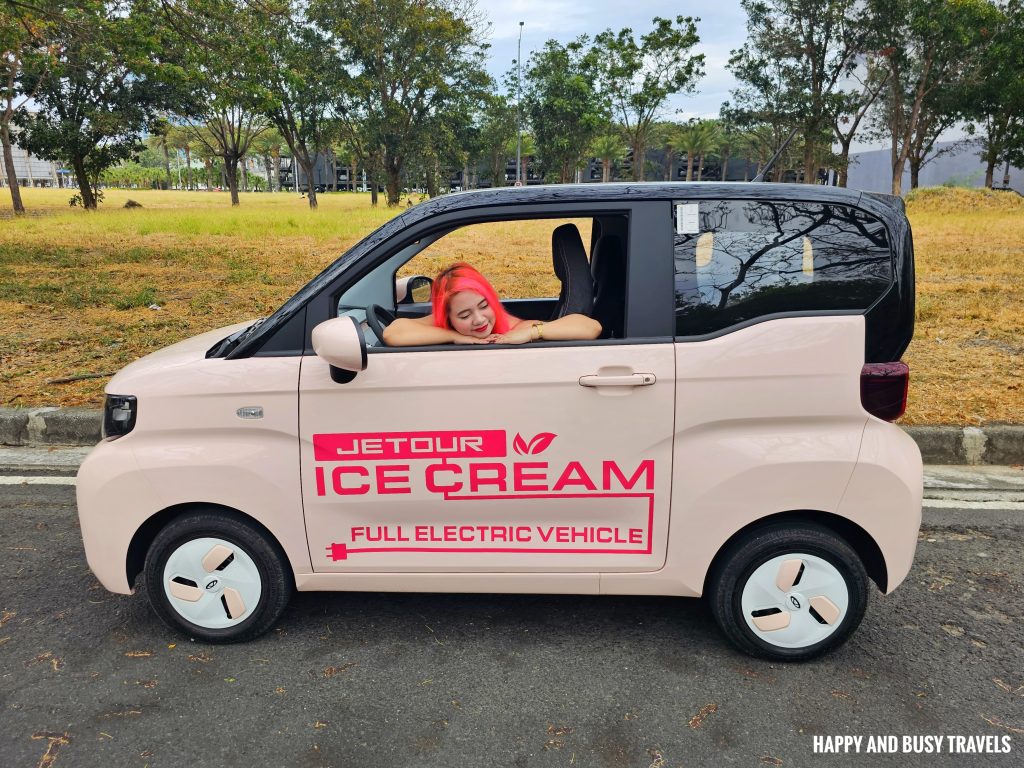 JETOUR Ice Cream full electric vehicle pink review - features Happy and Busy Travels