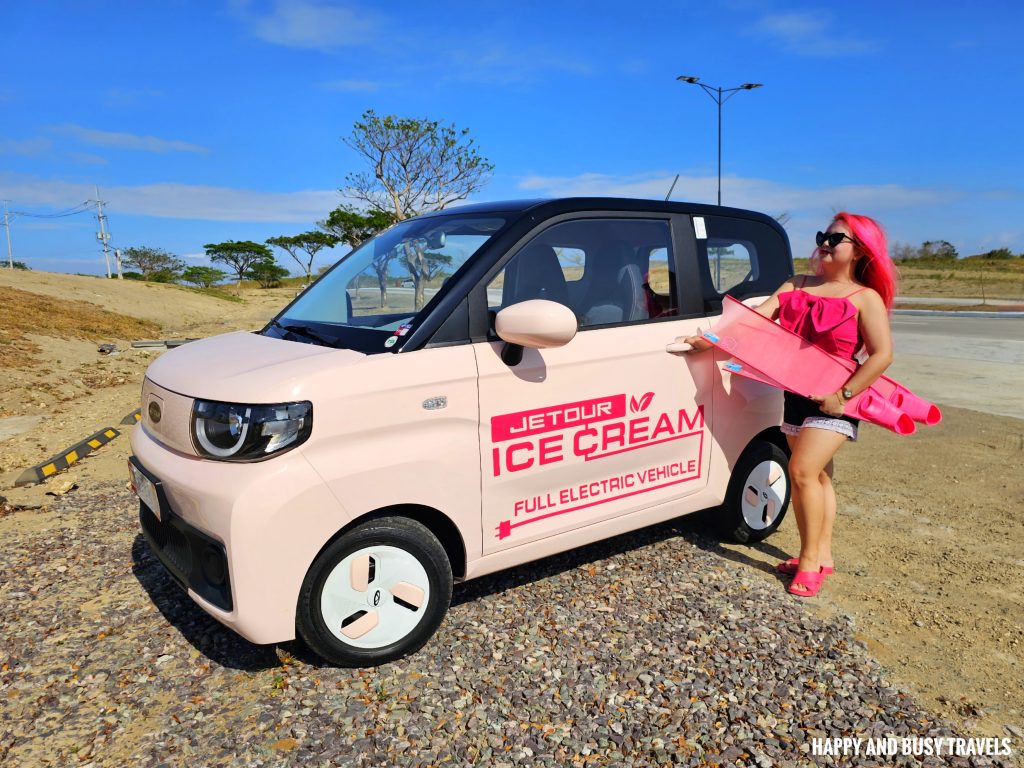 JETOUR Ice Cream full electric vehicle pink review - features hatchback Happy and Busy Travels